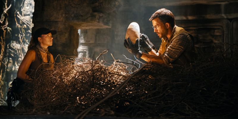 JURASSIC WORLD: EL RENACER